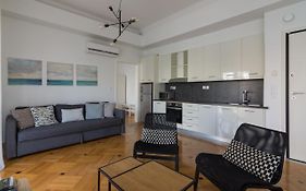 Classic Apartment For 4 People A