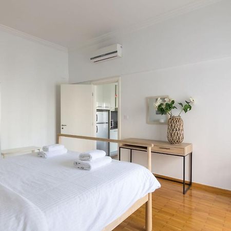 Classic Apartment For 4 People A Athènes Extérieur photo