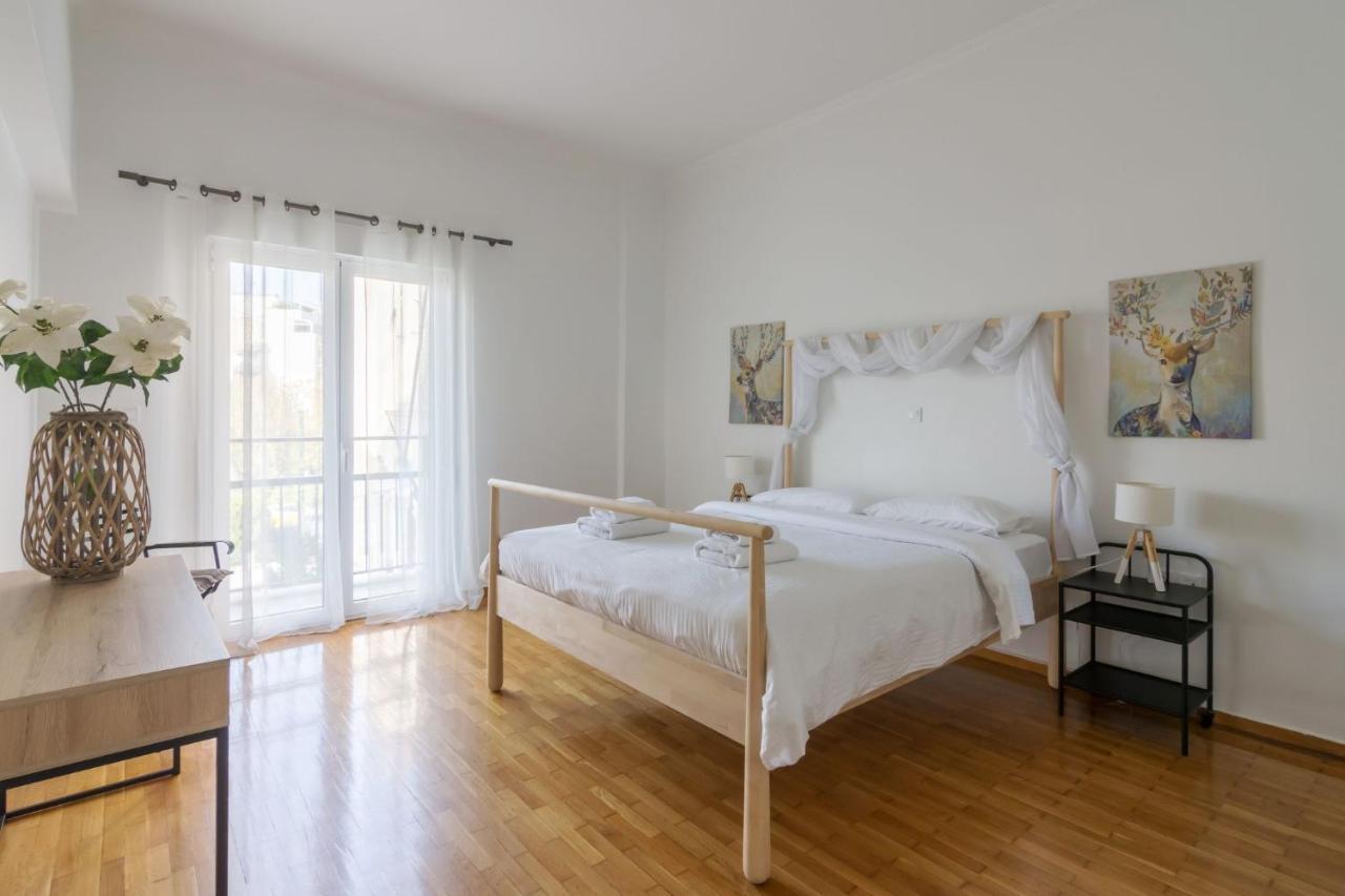 Classic Apartment For 4 People A Athènes Extérieur photo